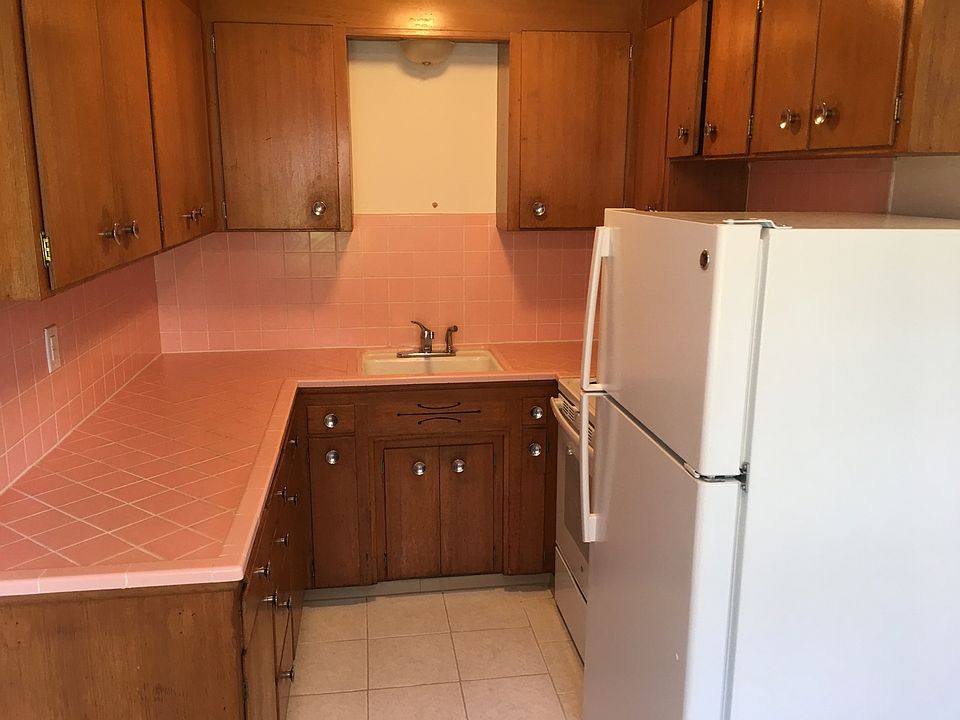1st image of 6727 24th Ave NW APT 1