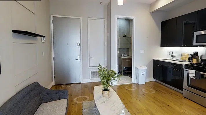 Rented by Nooklyn NYC LLC | media 24