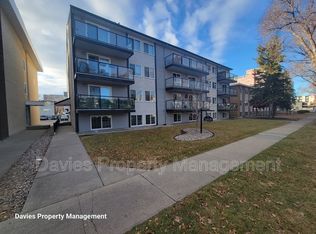 10326 117th St NW #302, Edmonton, AB