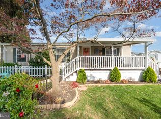 8 Janis Rd, Gordonville, PA 17529