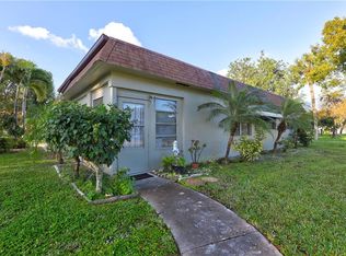 3651 SW Natura Ave, Deerfield Beach, FL 33441