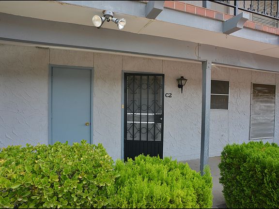 3rd image of 6700 Escondido Dr APT C2