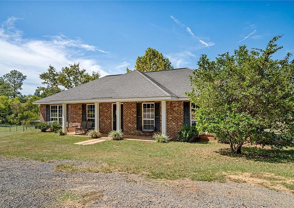 20465 Frank Henderson Rd, Citronelle, AL 36522 MLS 7279360 Zillow