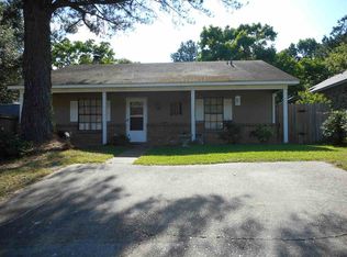 737 Sandy Ln, Pearl, MS 39208