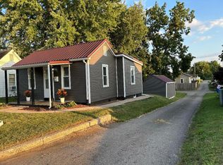 137 Hayward St, Circleville, OH 43113