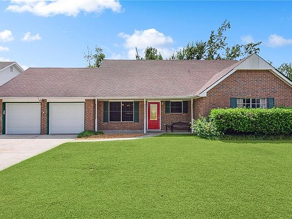 2nd image of 79 Country Club Dr