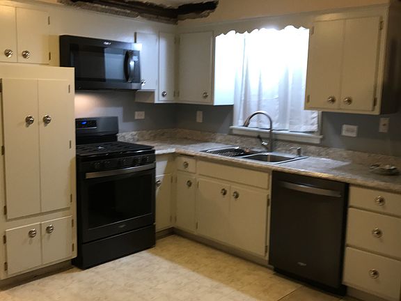 New kitchen. new floor soon