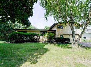 130 Nautilus Dr, Madison, WI 53705