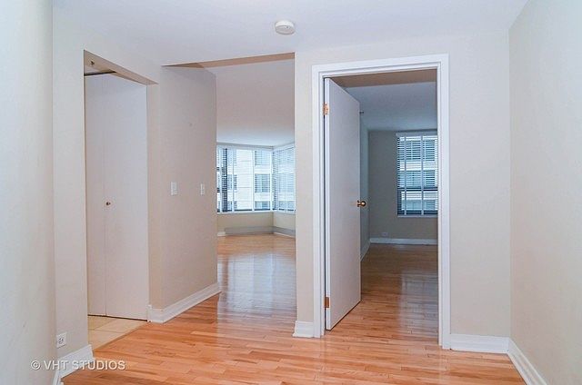 1st image of 401 E Ontario St APT 1810