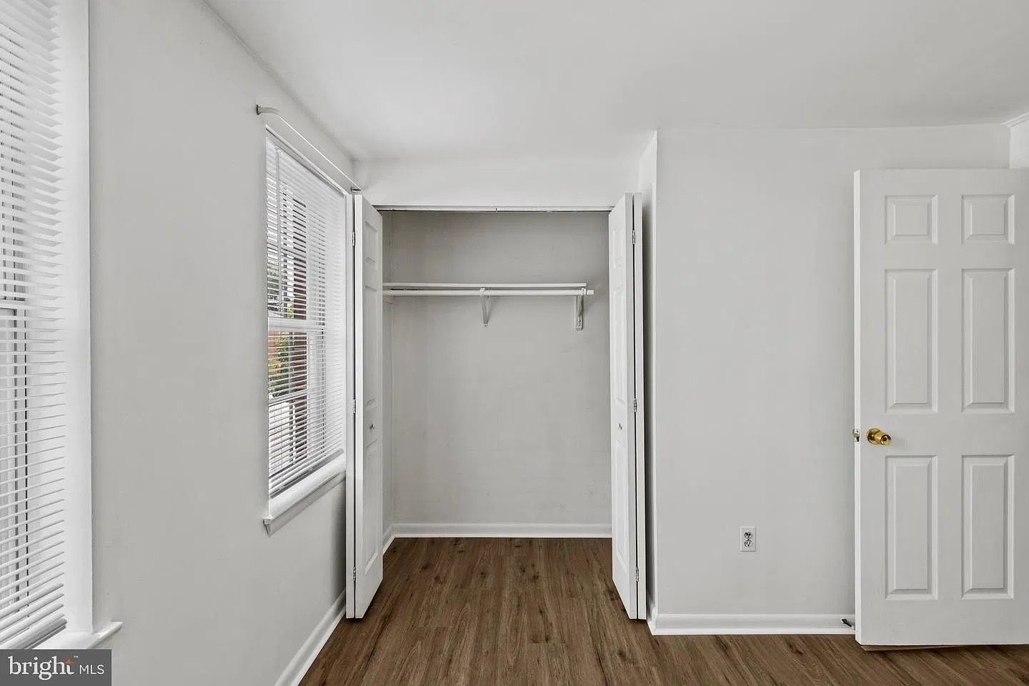 3 bed, 1017 sqft, $1,600 — Photo 2