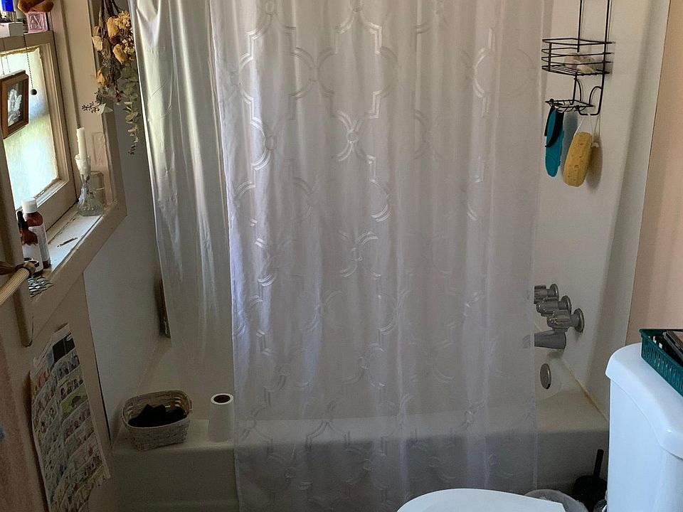 2nd image of 4608 Liberty Ave #1REAR