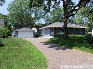 63 Ferndale St N, Maplewood, MN 55119