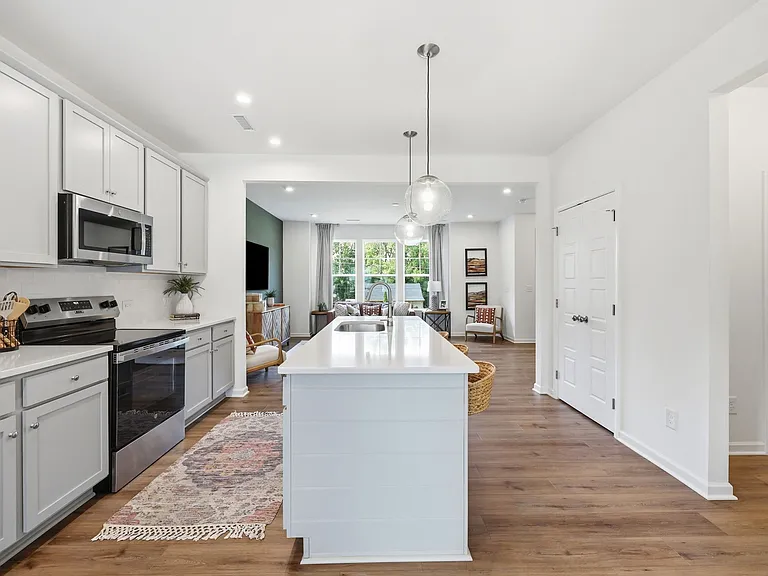 1433 Goldsboro Ave — Photo 12