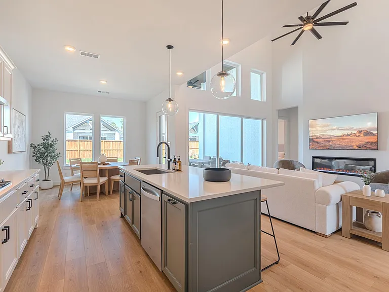 7142 Carriage Light Dr — Photo 17