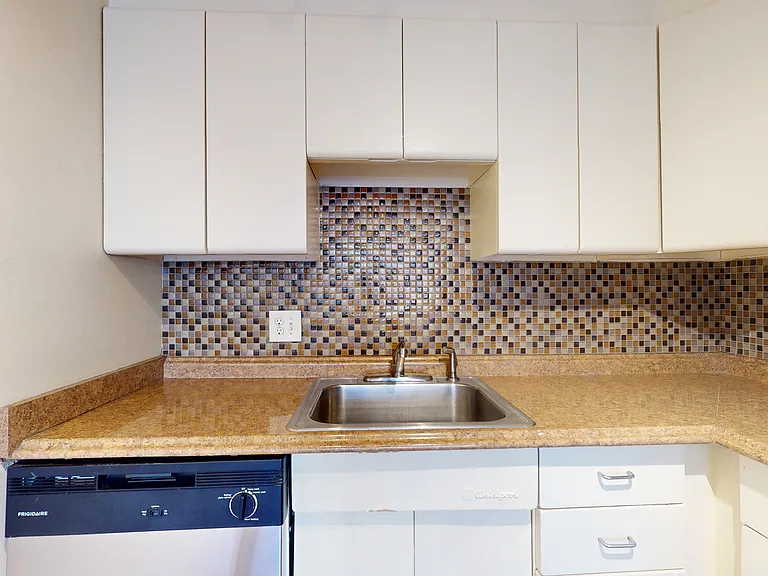 7506 W 10th Ave #3 — Photo 14
