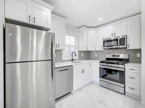 159 Roosevelt Ave, Jersey City, NJ 07304