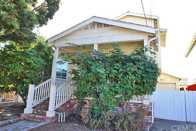 1st image of 2609 S Cabrillo Ave