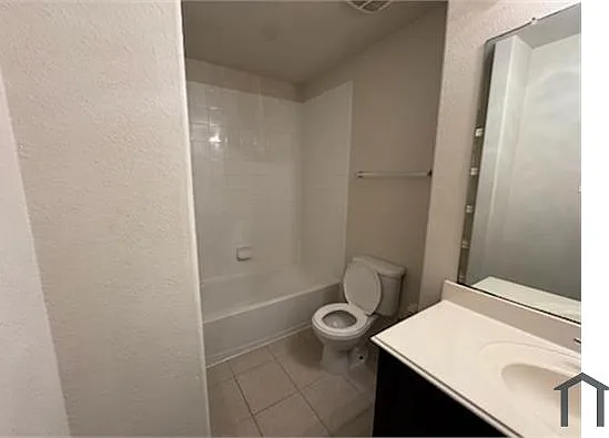 17707 Port O Call St — Photo 2