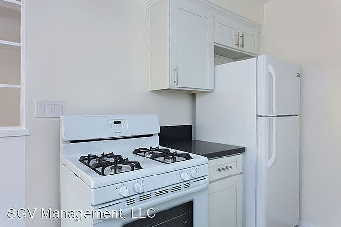 1st image of 372 1/2 E Badillo St #3279064
