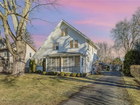 116 Northumberland Rd, Rochester, NY 14618