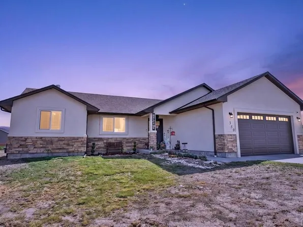 350 E Chadwick Dr, Pueblo West, CO 81007