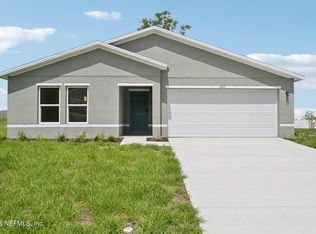 200 River Hill Dr, Welaka, FL 32193