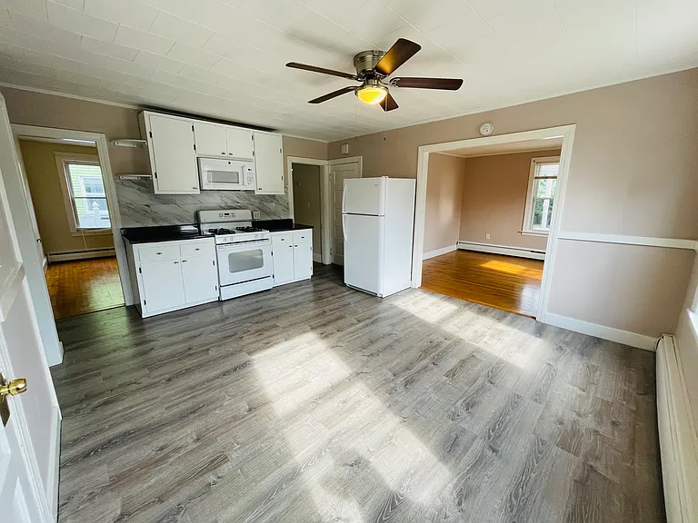 74 Lawrence St #1 — Photo 12