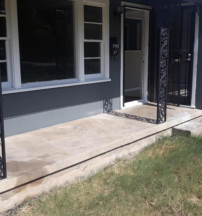 1st image of 1725 N 39th St