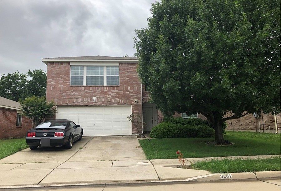 1st image of 9201 Goldenview Dr