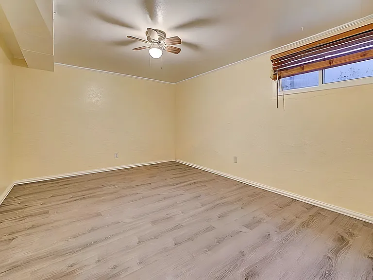 34 N Garland Ave — Photo 13