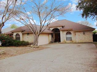 8918 Lady Di Loop, Laredo, TX 78045
