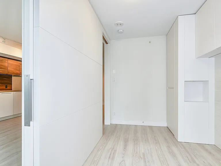 1133 Hornby St #1501 — Photo 13