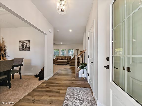5th image of 9123 Dove Ln