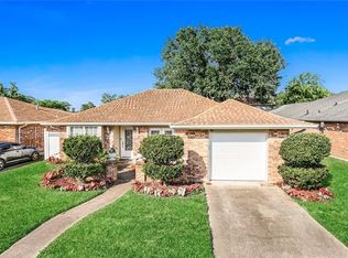 7431 Fieldston Rd, New Orleans, LA 70126