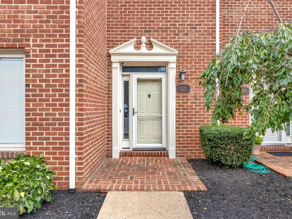 1827 N Uhle St #1, Arlington, VA 22201