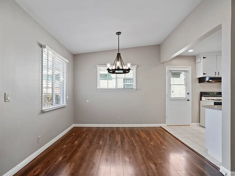 5000 Merrill St — Photo 22