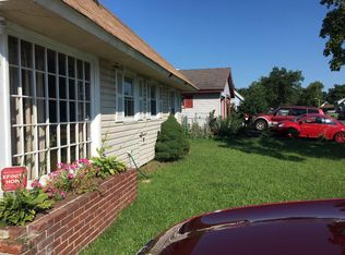 21 Buttercup Ln, Willingboro, NJ 08046