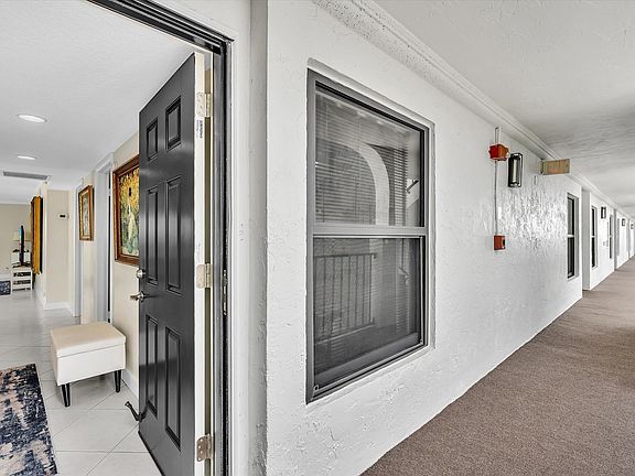 4th image of 1631 RIVERVIEW Road #701