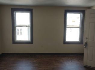 23 Ward St APT 3, Worcester, MA 01610