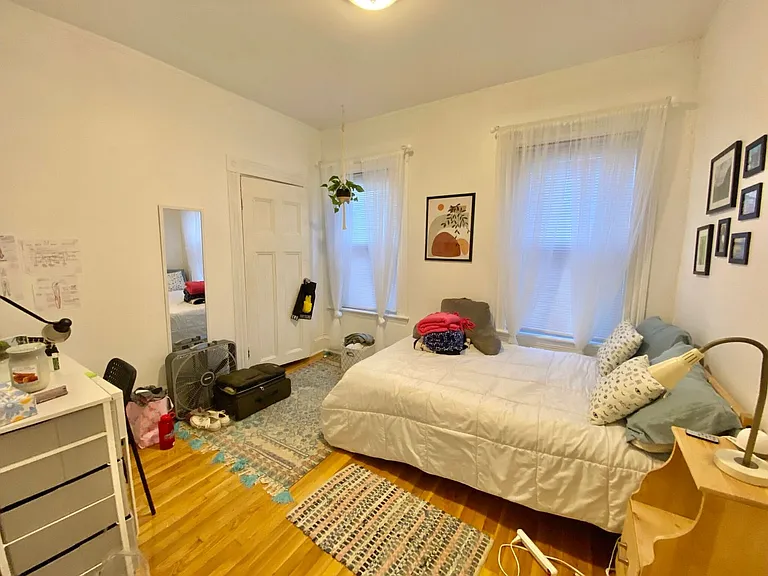 16 Higgins St #13M — Photo 5