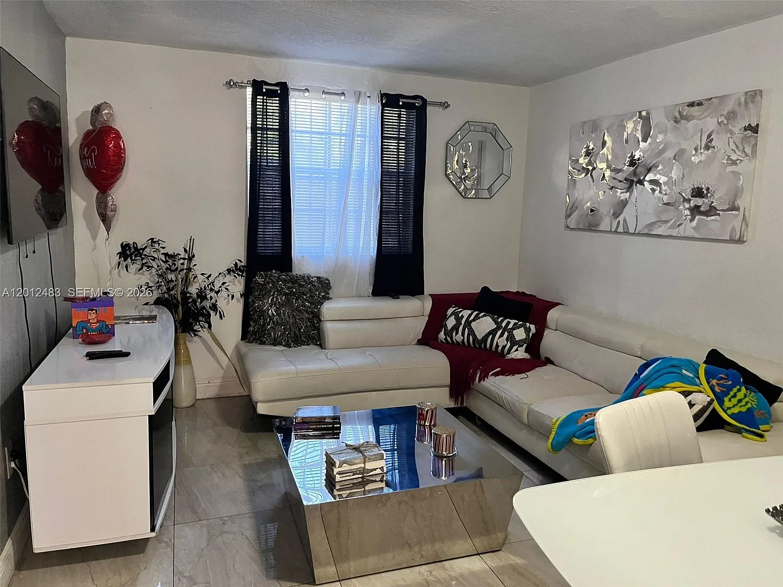 River Villas Condo — Photo 4