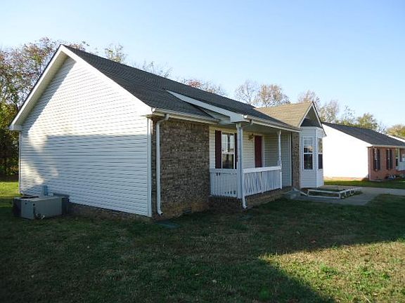 3rd image of 218 Grassmire Dr