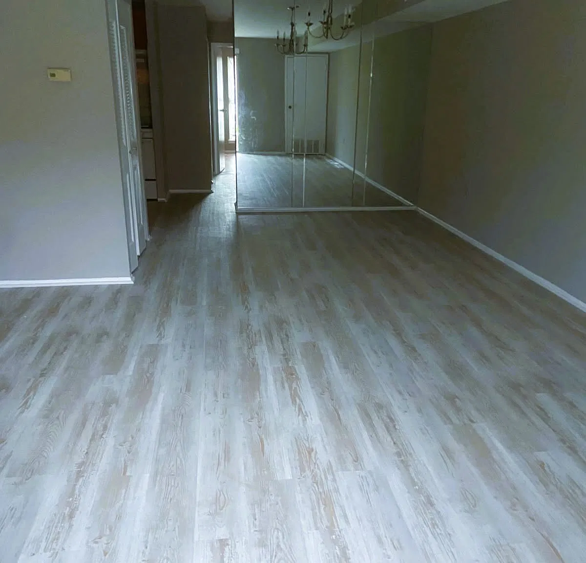 2 bed, 1000 sqft, $1,650 — Photo 1