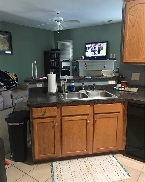 1st image of 126 Wiley Parc Cir