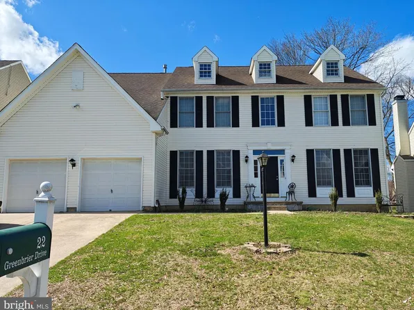 22 Greenbrier Dr, Westampton, NJ 08060