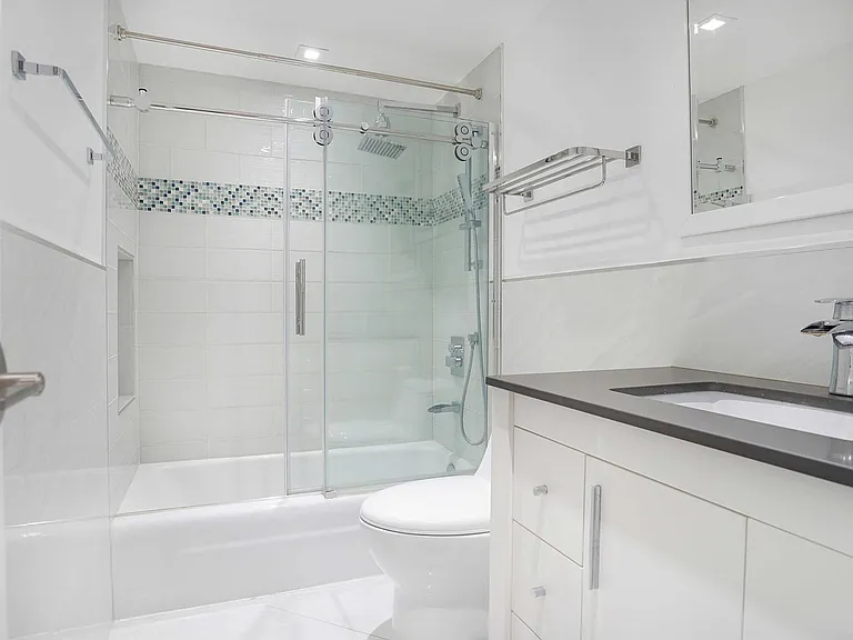 4250 Galt Ocean Dr #12K — Photo 9
