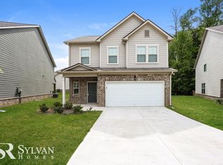 140 Avonwood Cir, Locust Grove, GA 30248