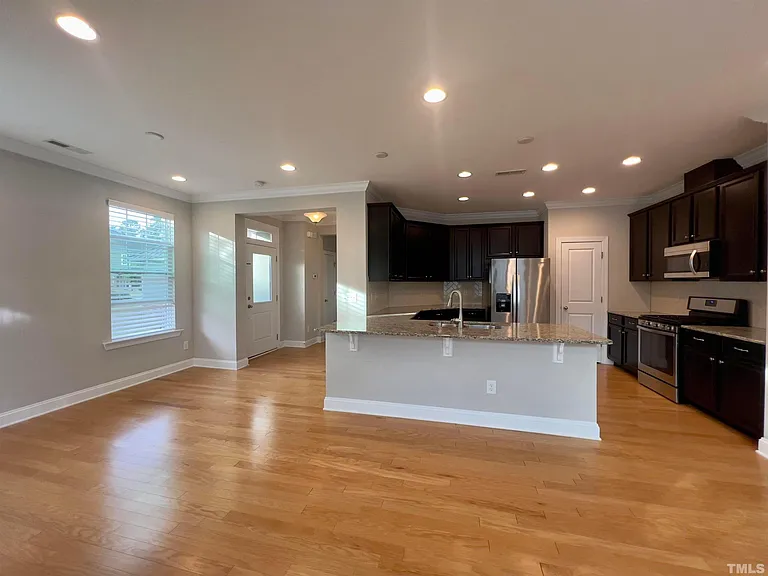 718 McRae Rd — Photo 11