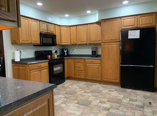 232 Danbury Rd, West Jefferson, OH 43162