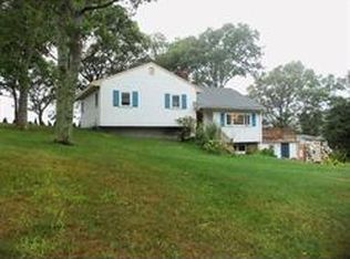 19 Homestead Rd, Sagamore Beach, MA 02562